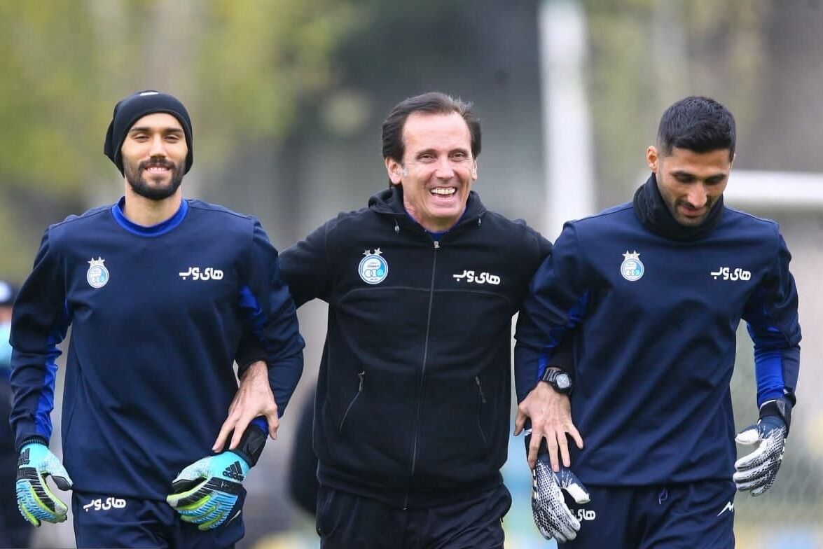 مدیران پرسپولیس هیچ کاری برایم نکردند/ علی پروین ۴ سال من را به امان خدا رها کرد! / اگر حسینی نبود، استقلال سیزدهم میشد! مدیران پرسپولیس هیچ کاری برایم نکردند/ علی پروین ۴ سال من را به امان خدا رها کرد! / اگر حسینی نبود، استقلال سیزدهم میشد!