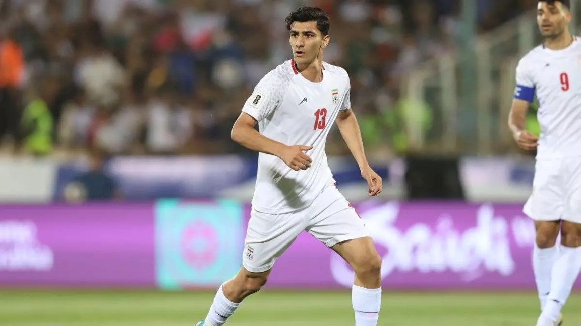 امیرمحمد رزاقی نیا بازیکن جوان تیم ملی ایران و گل گهر و استقلال - لیگ برتر ایران و جام جهانی 2026