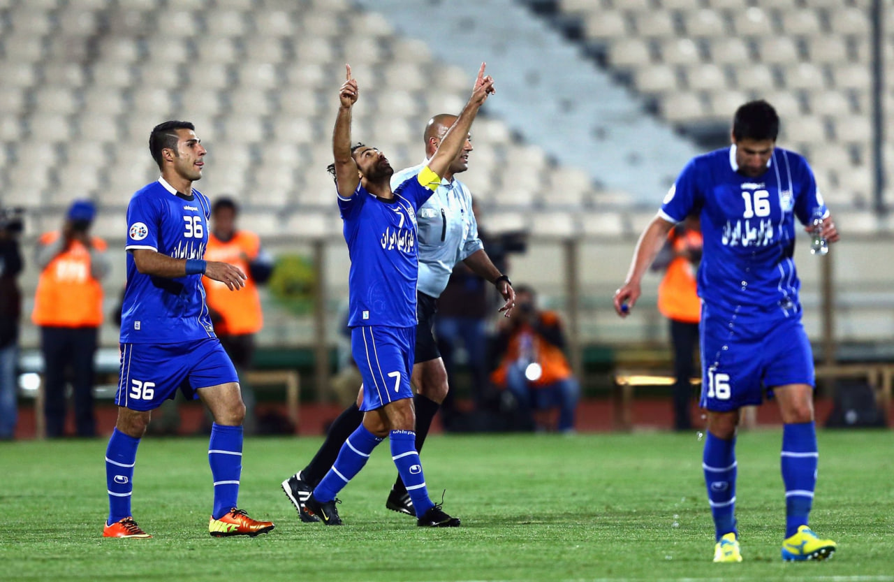 مهاجم سابق استقلال: فرهاد مجیدی خیلی دوست دارد برگردد