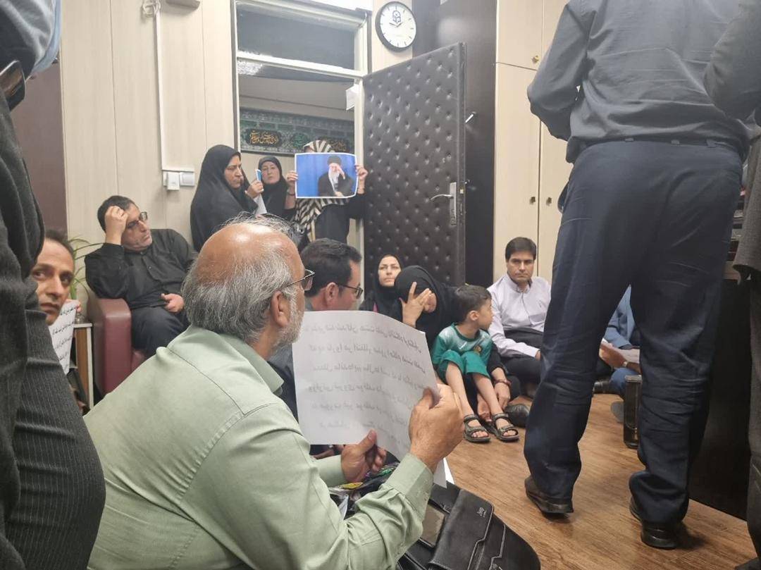 پایان بی نتیجه تحصن جمعی از دکتر معلمان پذیرفته‌شده در دانشگاه فرهنگیان (2)