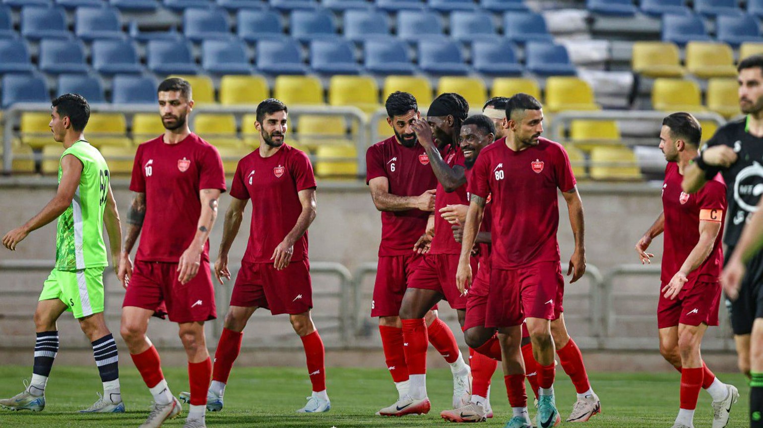 از غیبت بحثبرانگیز سردار دورسون تا نیمکتنشینی دو بازیکن باتجربه در بازی تدارکاتی پرسپولیس از غیبت بحثبرانگیز سردار دورسون تا نیمکتنشینی دو بازیکن باتجربه در بازی تدارکاتی پرسپولیس