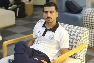 عکس | عضلات ستاره استقلال در حد مستر المپیا! عکس | عضلات ستاره استقلال در حد مستر المپیا!