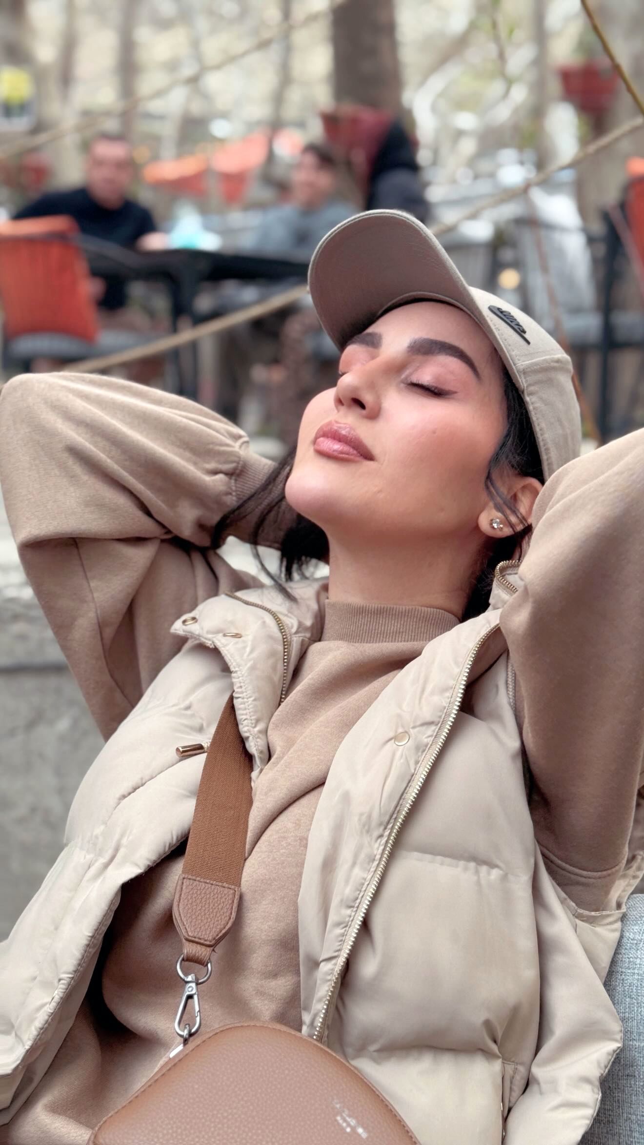 نگاهی به استایل پاییزی و جذاب میترا رفیع؛ بازیگر سریال «گیلدخت»