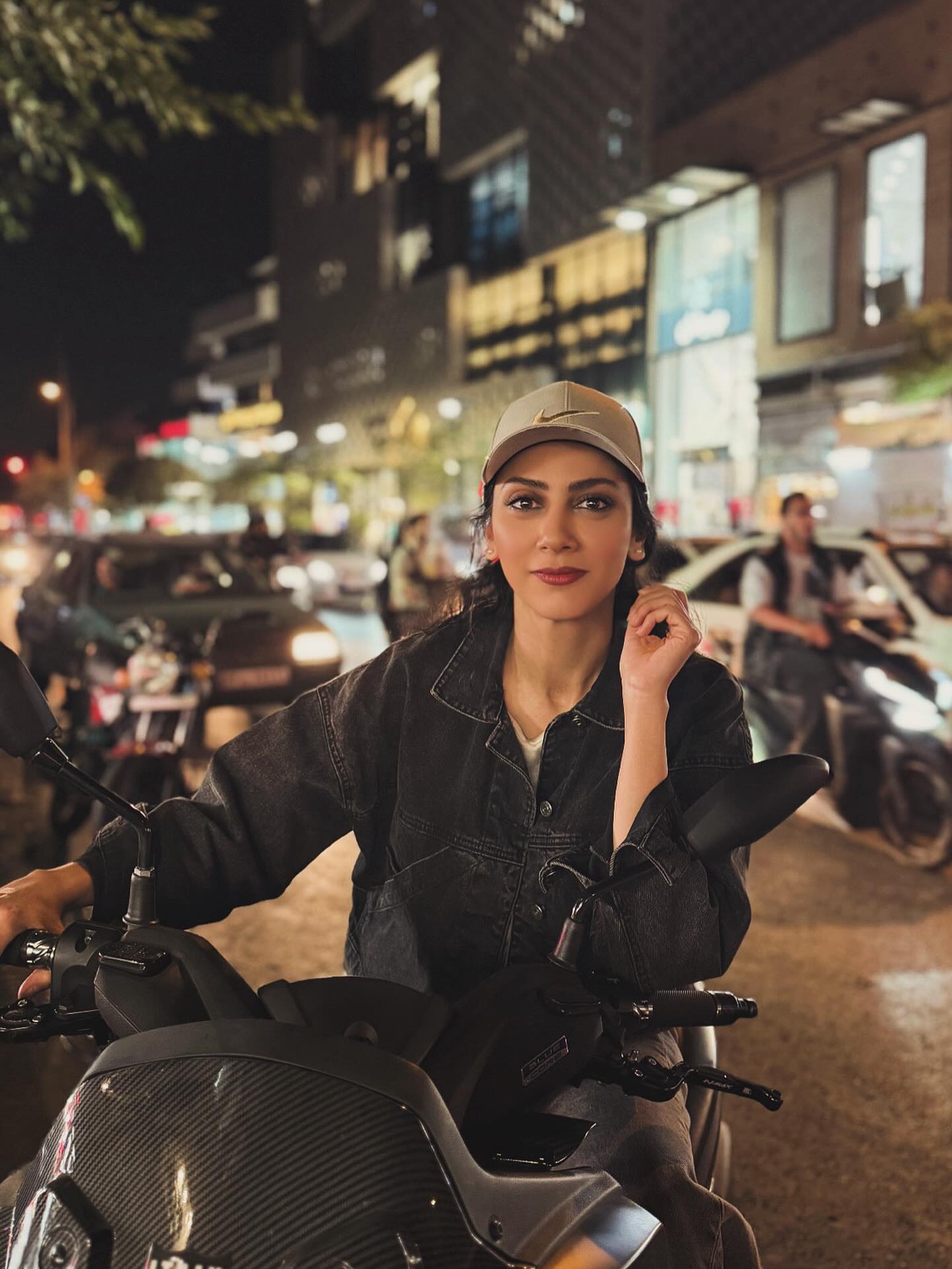 photo_2025-10-16_23-59-02