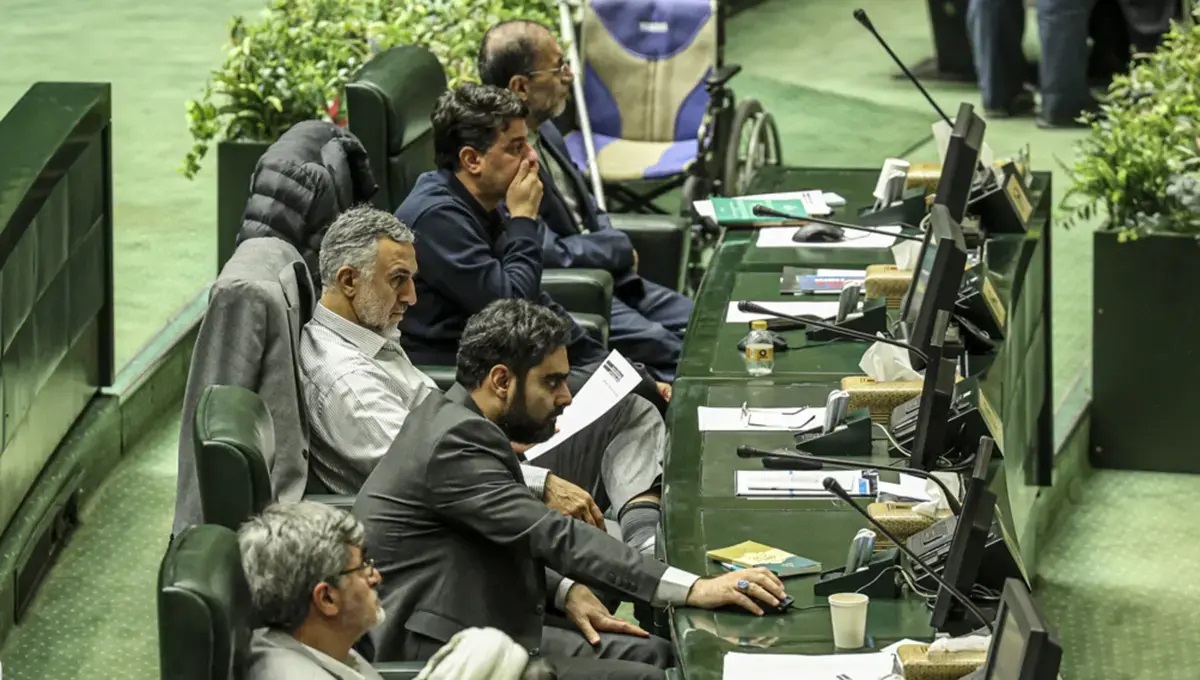 رأی مجلس به گسترش رجیستری؛ دامنه طرح از تلفن همراه فراتر رفت رأی مجلس به گسترش رجیستری؛ دامنه طرح از تلفن همراه فراتر رفت