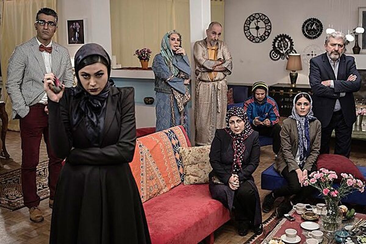 خانم بازیگر: من گفتم به رئیسی رای بدهید!