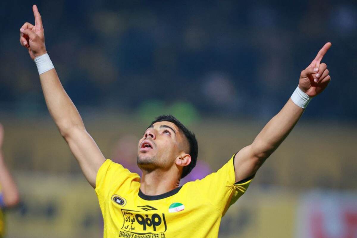 خبر خوب برای صدرنشین لیگ؛ لیموچی از دیدار مقابل استقلال در دسترس سپاهان است خبر خوب برای صدرنشین لیگ؛ لیموچی از دیدار مقابل استقلال در دسترس سپاهان است