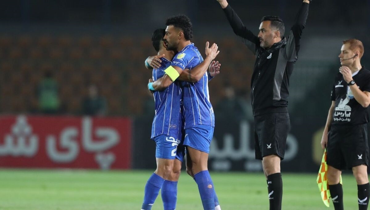 رامین رضاییان، میلیاردر خانه به دوش! رامین رضاییان، میلیاردر خانه به دوش!