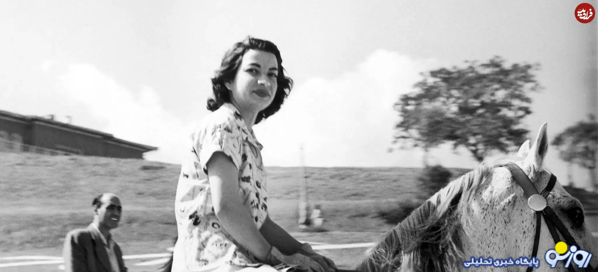 اشرف پهلوی هنگام سوار بر اسب در ۳۵ سالگی