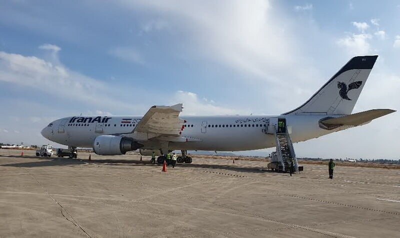 به علت وخامت حال مسافر پرواز زاهدان - جده، هواپیما در فرودگاه شیراز نشست به علت وخامت حال مسافر پرواز زاهدان - جده، هواپیما در فرودگاه شیراز نشست