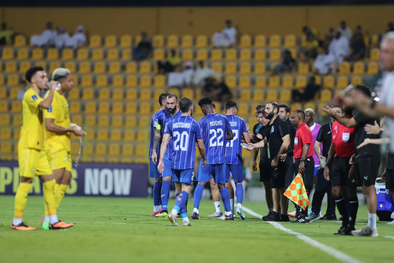 احتمال لغو دیدار استقلال مقابل الوصل به دلیل آلودگی هوا!